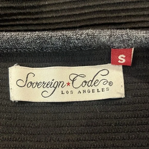 Sovereign Code sweater small - Picture 6 of 6